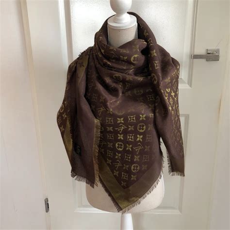 sjaal van louis vuitton|louis vuitton monogram shawl.